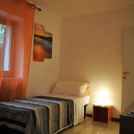 Casa Mondragon *