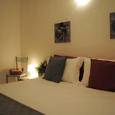 Casa Mondragon